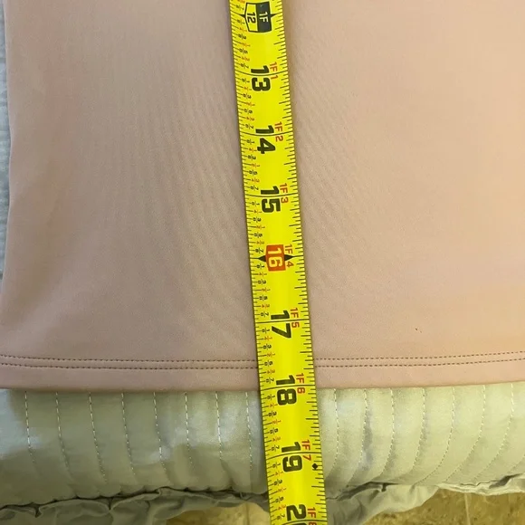 Express Body Contour Women's Top Pink Short Sleeve - Size L - Picture 5 of 7